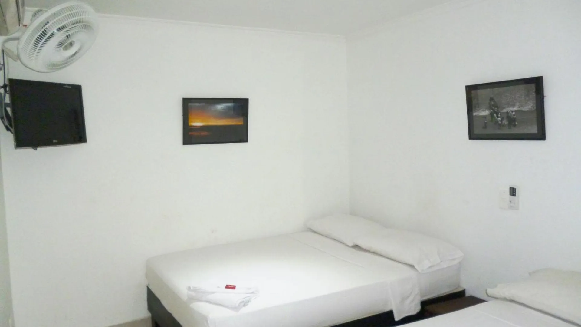 Artur Hostel Kartagena 0*,